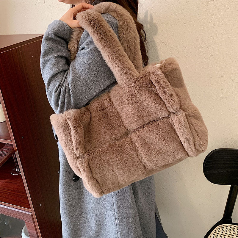 Crystel | Sac Bandoulière Fausse Fourrure - Image 8