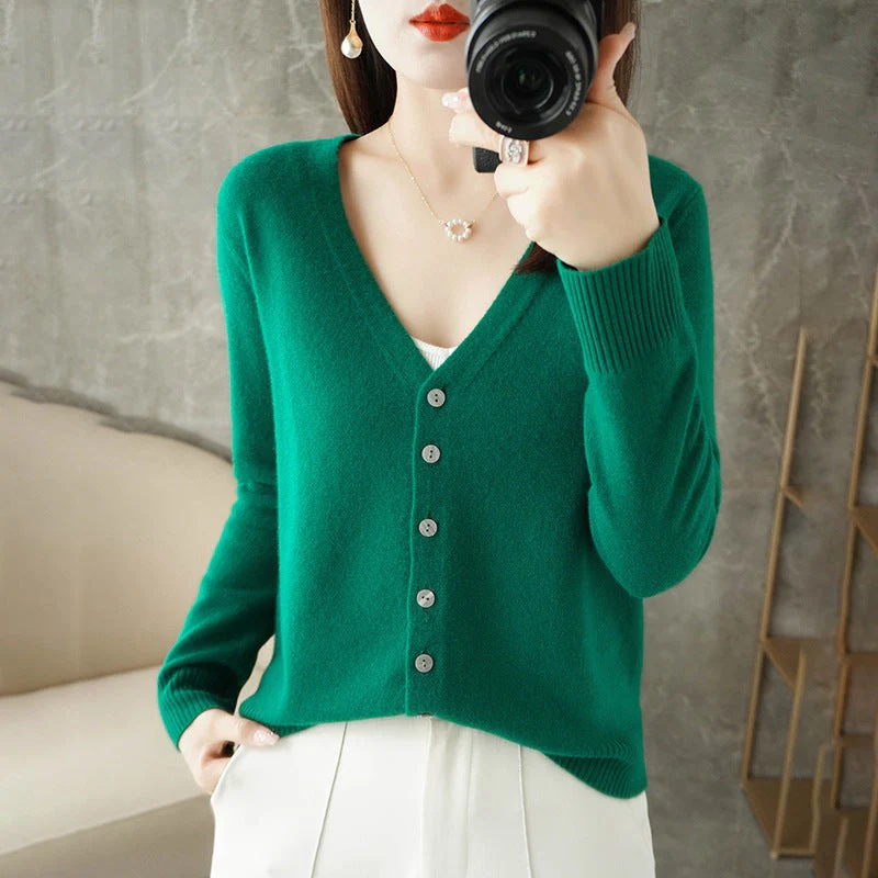 Maud | Cardigan col V pour femme | Moderne - Image 6