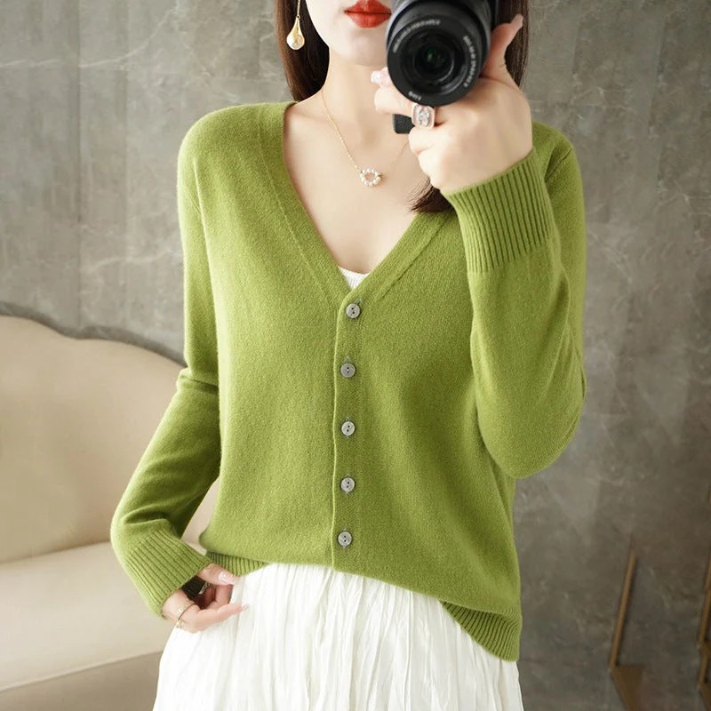 Maud | Cardigan col V pour femme | Moderne - Image 7