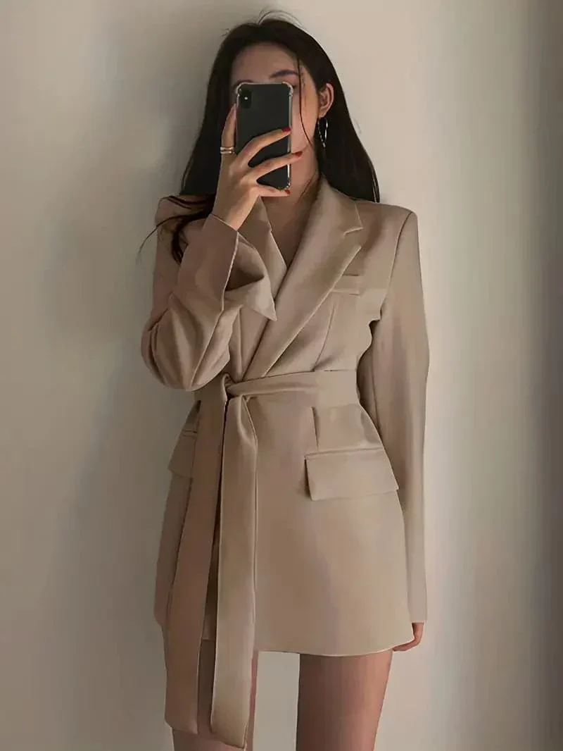Nélia | Robe Blazer Élégante - Image 15
